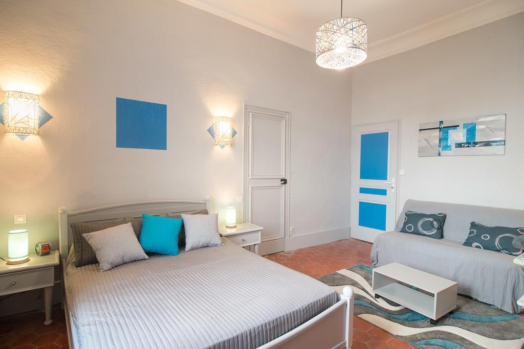B&B Le Logis Du Mas Сет Екстериор снимка