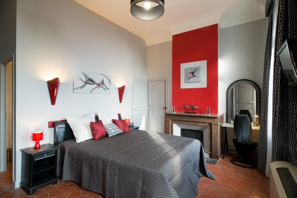 B&B Le Logis Du Mas Сет Екстериор снимка
